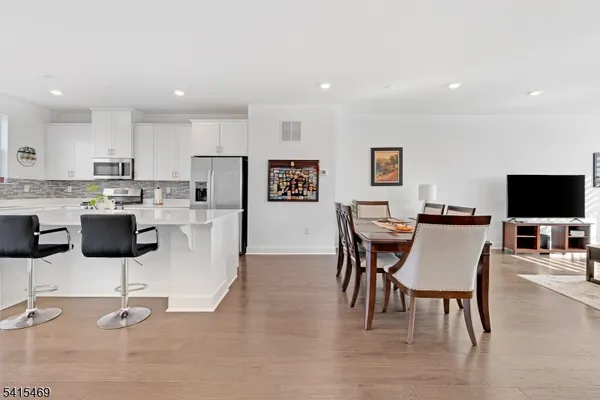 $775,001 | 14 Coogan Court, Morris Plains, NJ 07950