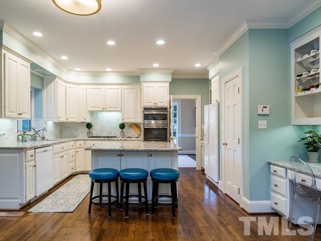 2108 Fallon Oaks Court Raleigh, NC 27608 - Photo 14 of 30
