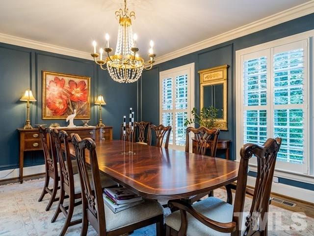 2108 Fallon Oaks Court Raleigh, NC 27608 - Photo 5 of 30