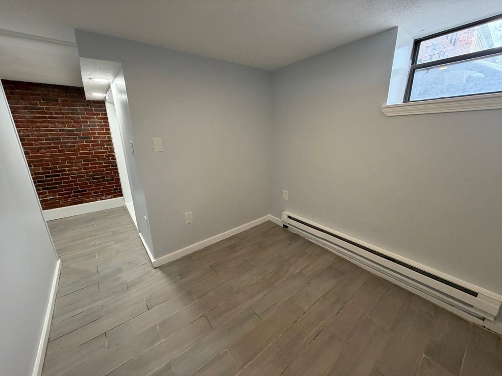 31 Chelsea Street, Unit B Boston, MA 02128 - Photo 8 of 16