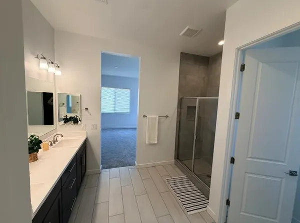 $2,900 | 24136 North 172nd Drive, Surprise, AZ 85387