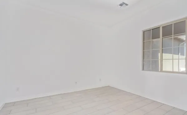 $2,900 | 24136 North 172nd Drive, Surprise, AZ 85387