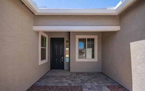 $2,900 | 24136 North 172nd Drive, Surprise, AZ 85387