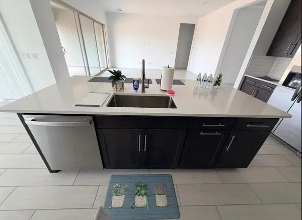 $2,900 | 24136 North 172nd Drive, Surprise, AZ 85387