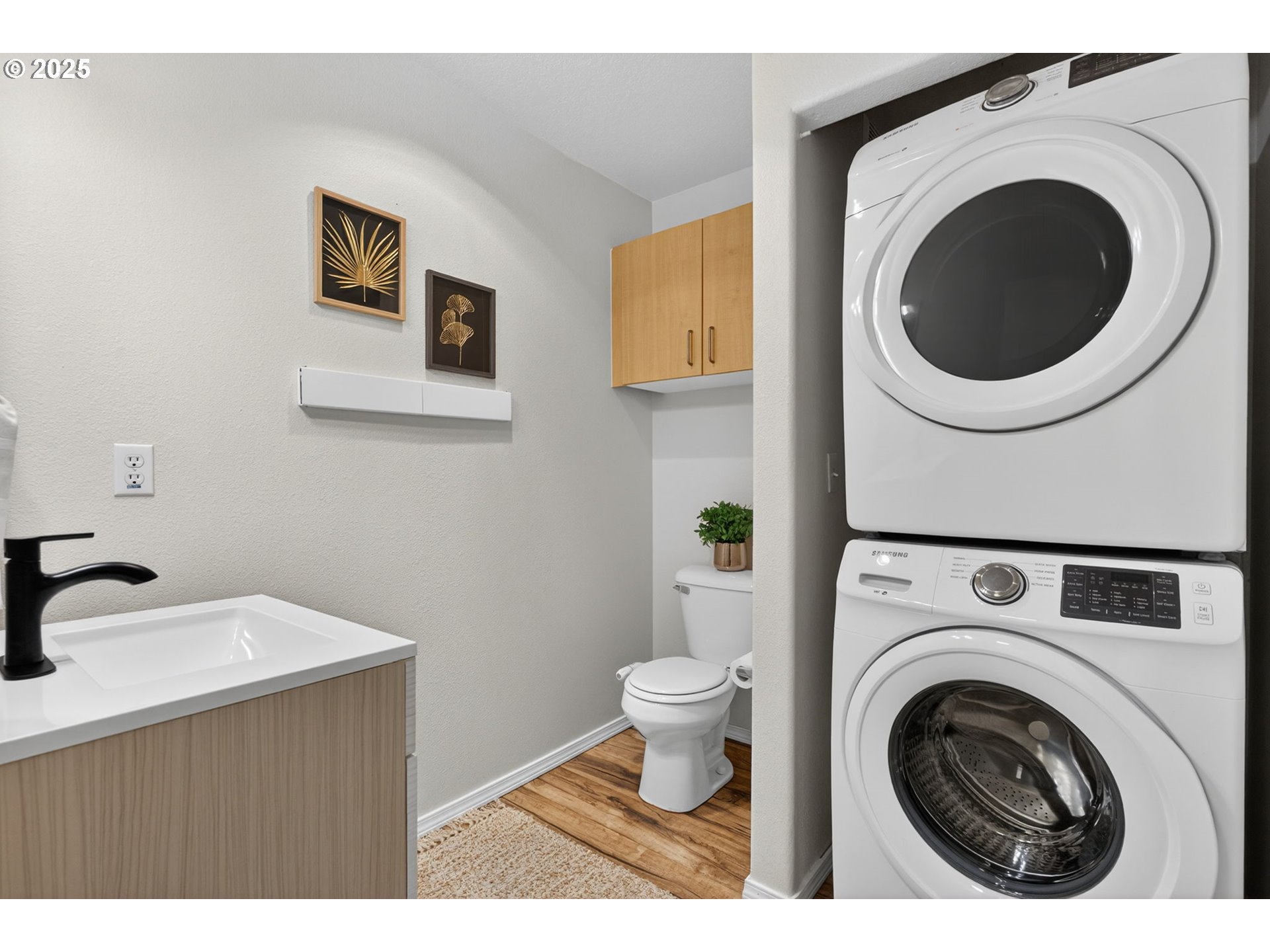 6689 North Columbia Way Portland, OR 97203 - Photo 16 of 35