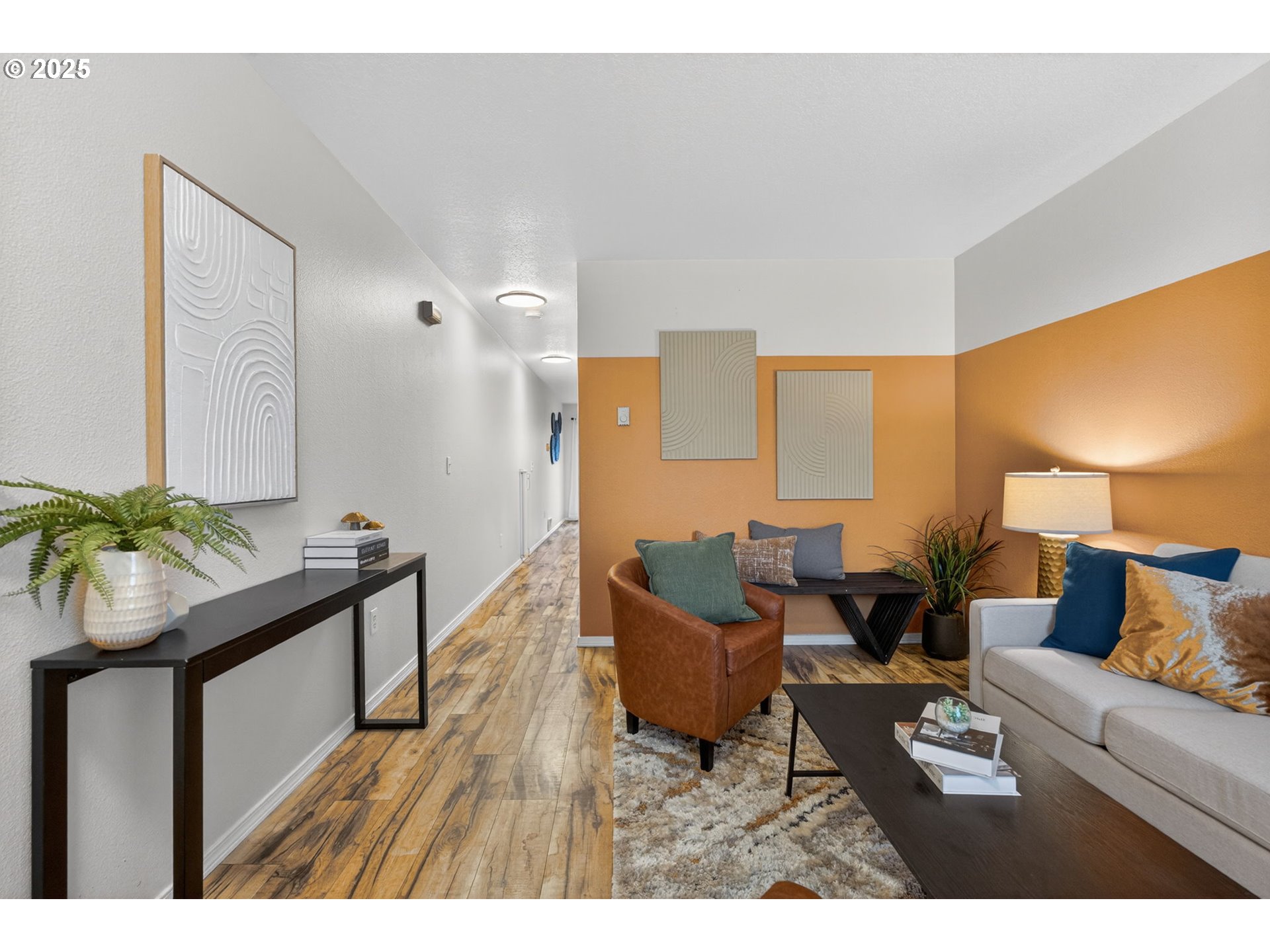 6689 North Columbia Way Portland, OR 97203 - Photo 8 of 35