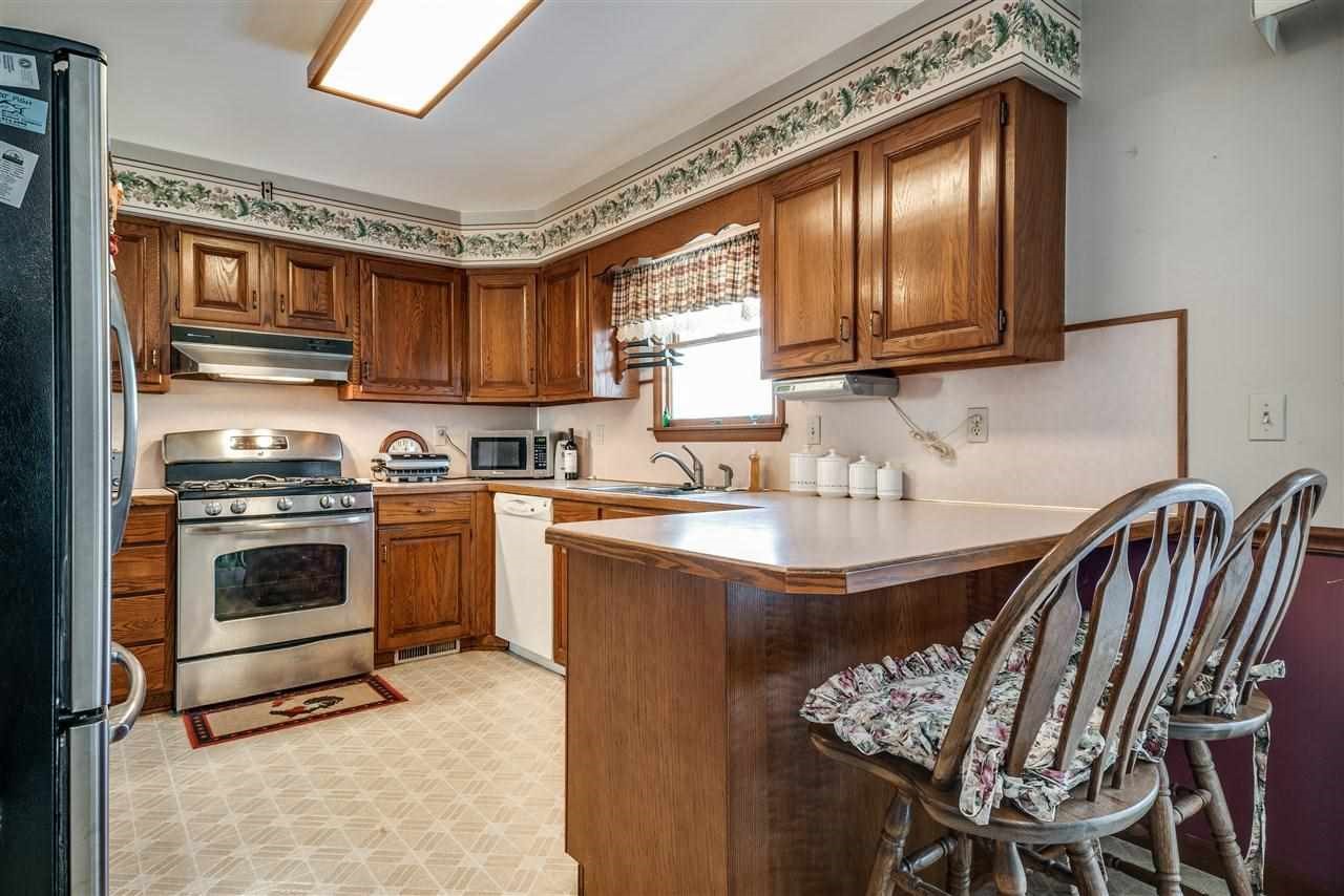 9122 Lahring Road Gaines, MI 48436 - Photo 6 of 29 31376044-5.JPG