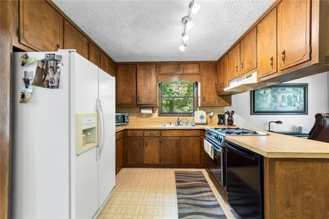 $349,000 | 3460 Deerfield Lane, Kennesaw, GA 30144
