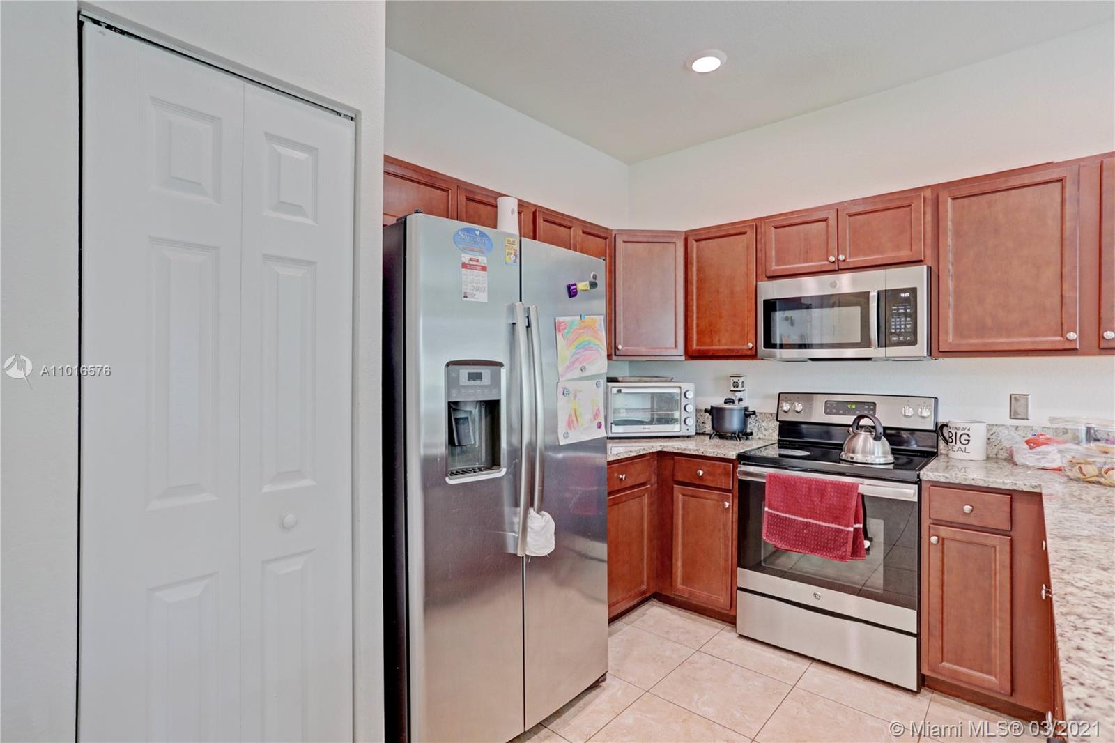5258 Ashley River Road West Palm Beach, FL 33417 - Photo 13 of 42