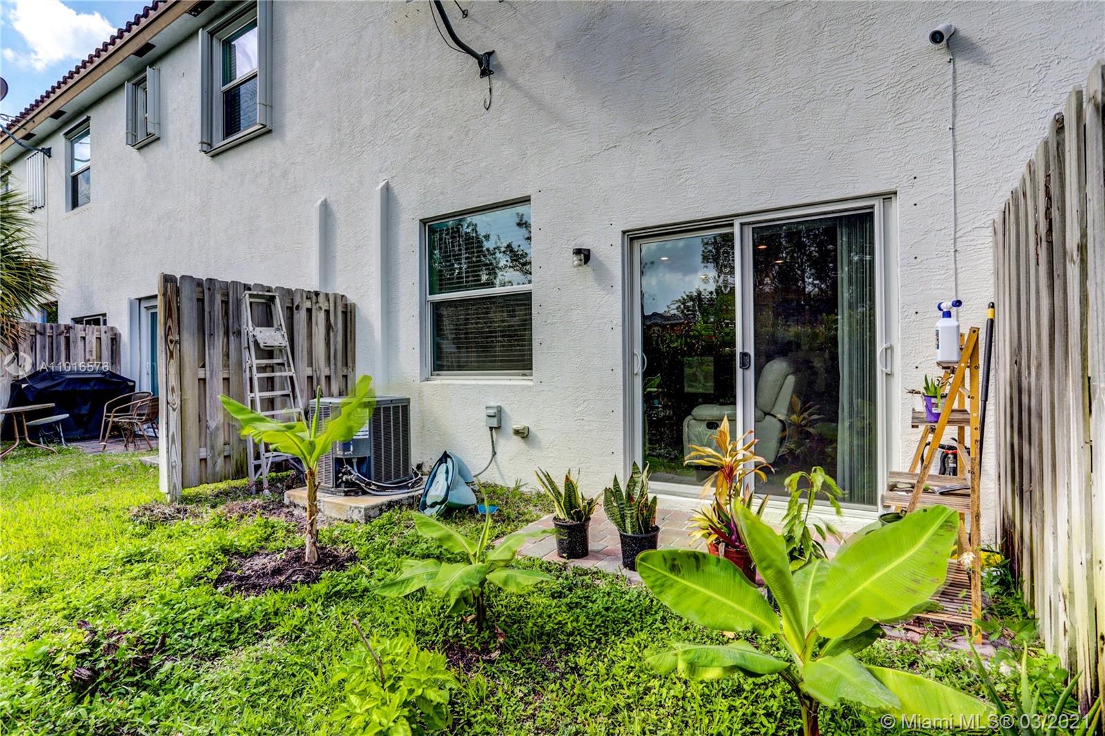 5258 Ashley River Road West Palm Beach, FL 33417 - Photo 33 of 42