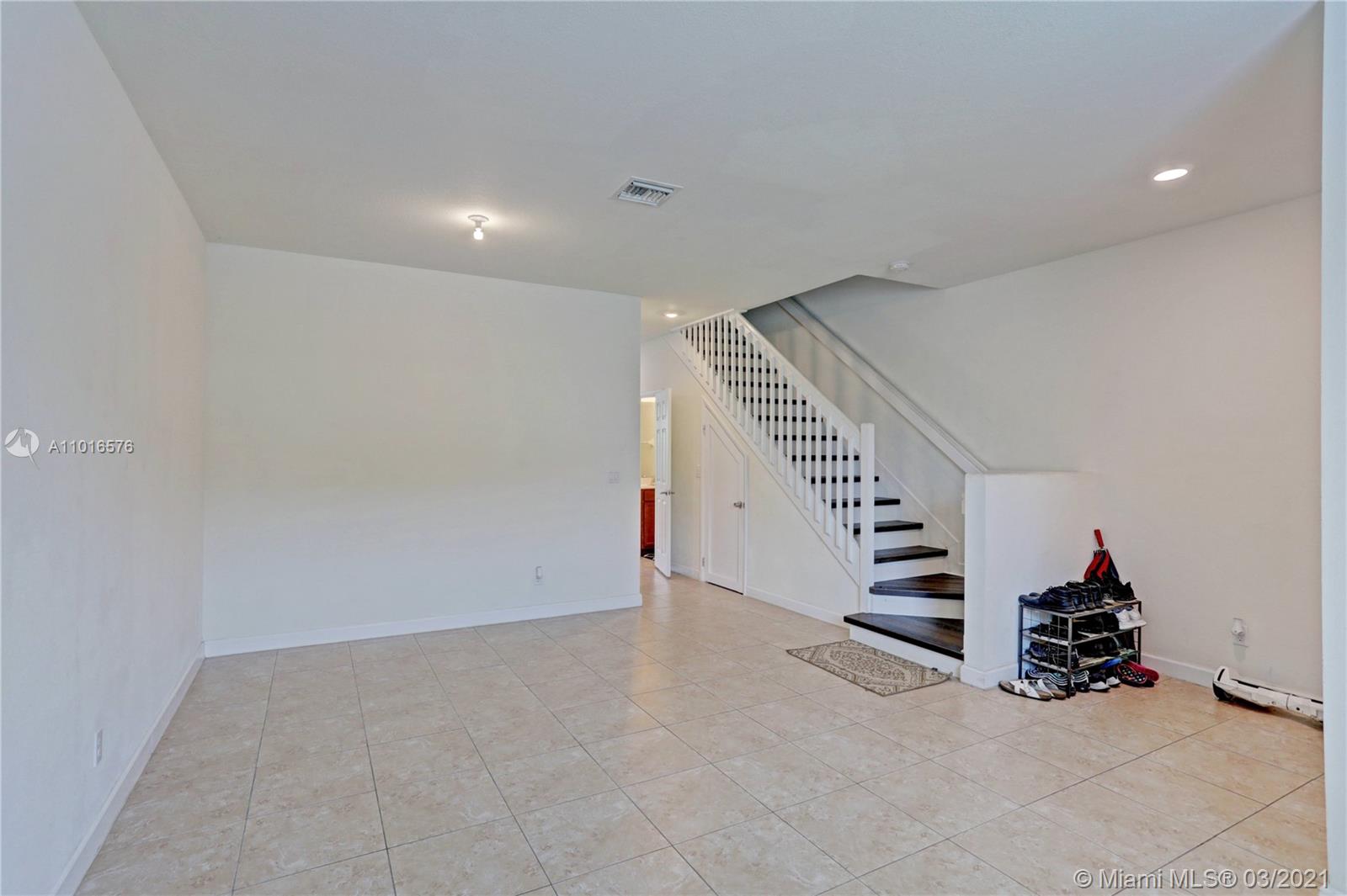 5258 Ashley River Road West Palm Beach, FL 33417 - Photo 7 of 42