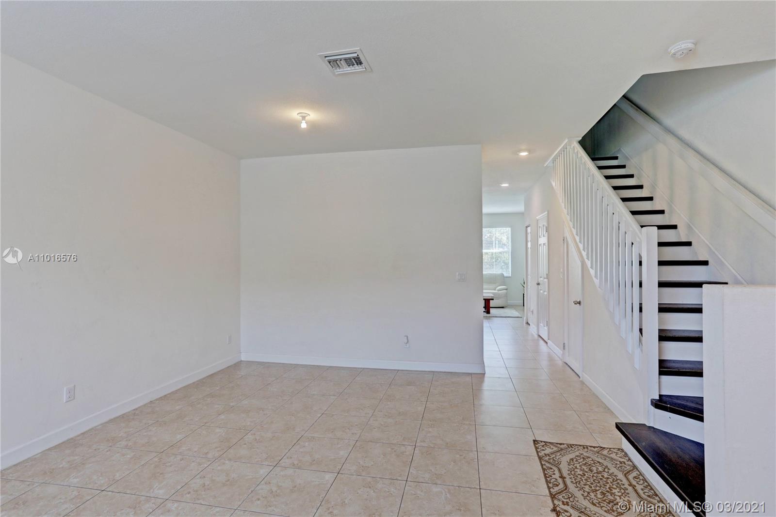 5258 Ashley River Road West Palm Beach, FL 33417 - Photo 8 of 42