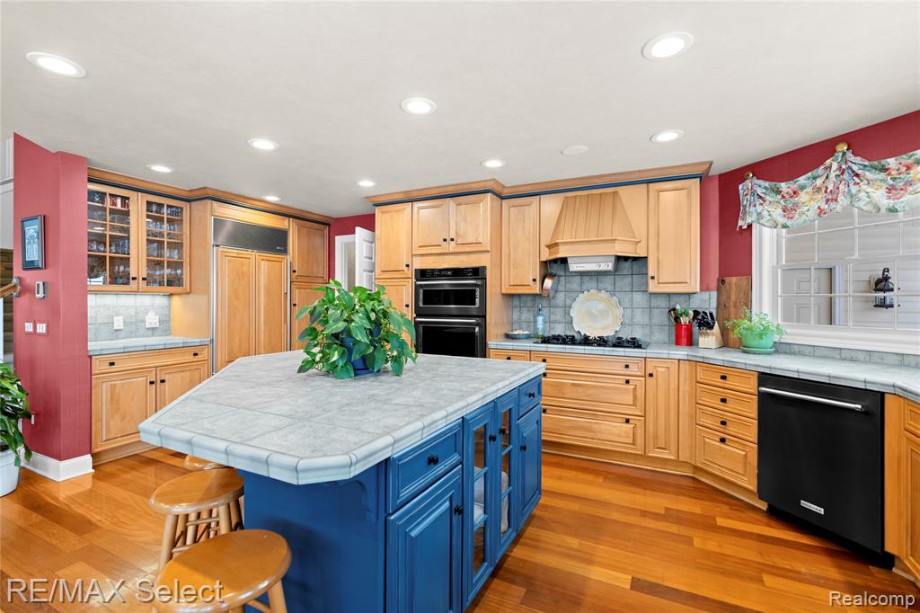 8211 Burleigh Road Grand Blanc, MI 48439 - Photo 19 of 64