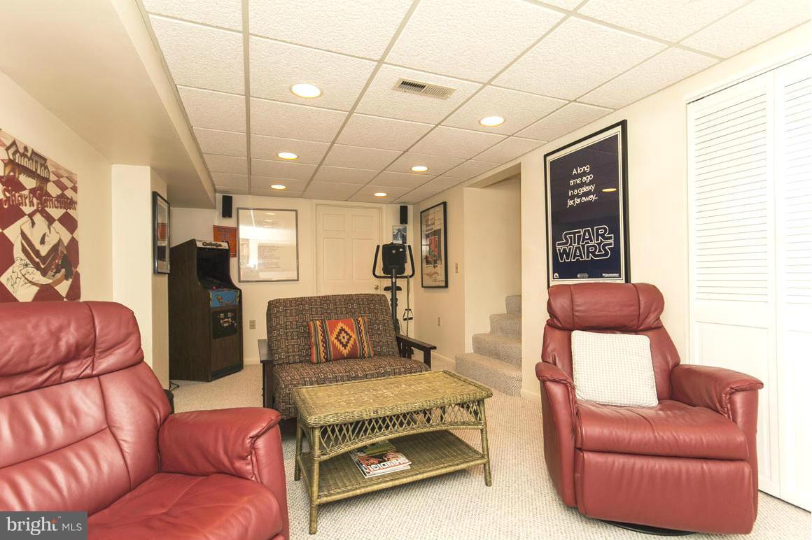 419 Murdock Road Baltimore, MD 21212 - Photo 23 of 29 Family Room
