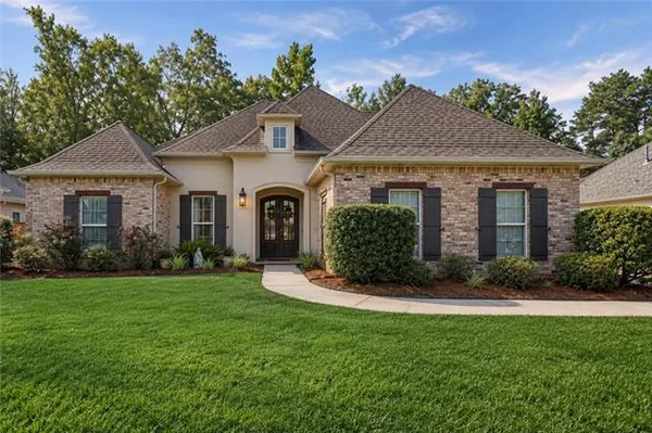 $535,000 | 725 Poplar Creek Court, Covington, LA 70433