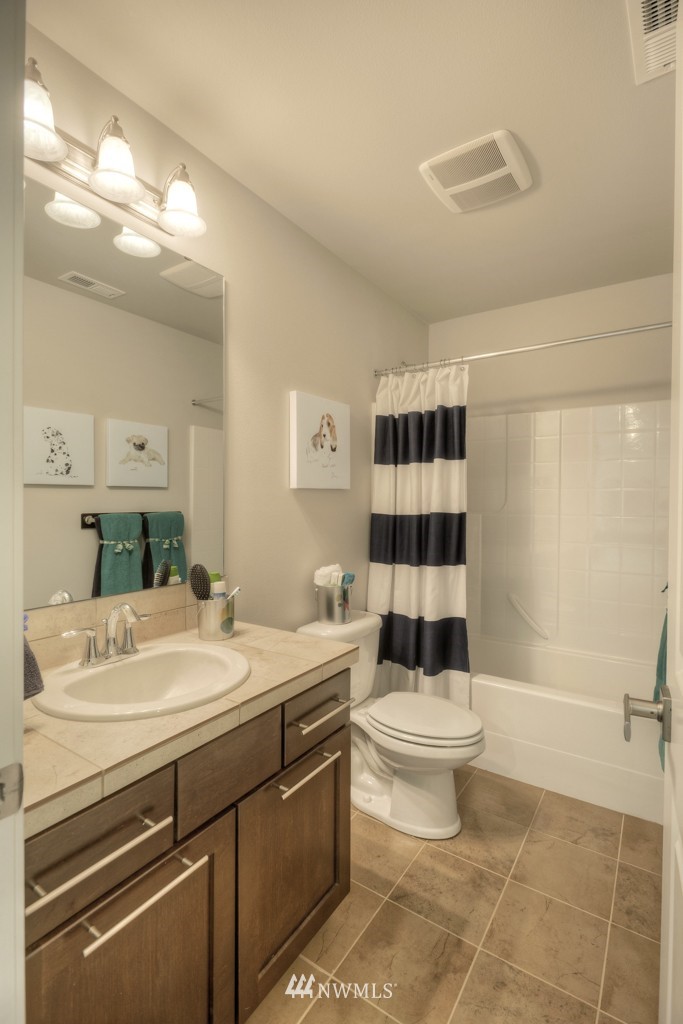 4403 214th Place Southeast Bothell, WA 98021 - Photo 12 of 15