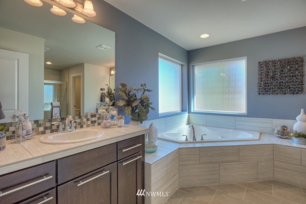 4403 214th Place Southeast Bothell, WA 98021 - Photo 6 of 15