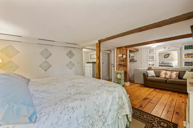 $819,000 | 9 Dry Point Drive, Rome, ME 04963