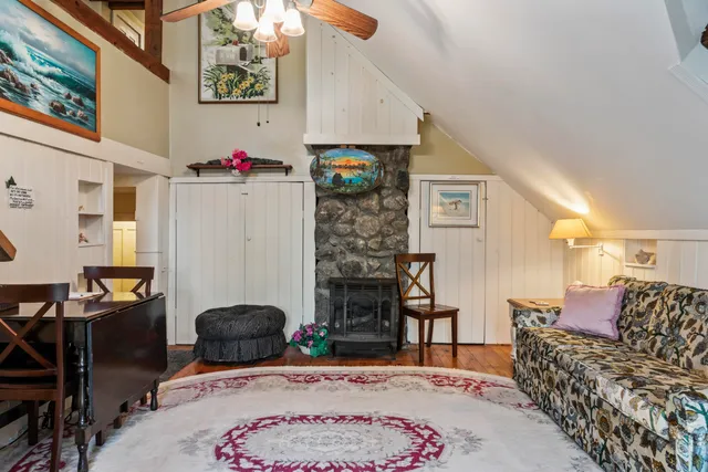 $819,000 | 9 Dry Point Drive, Rome, ME 04963