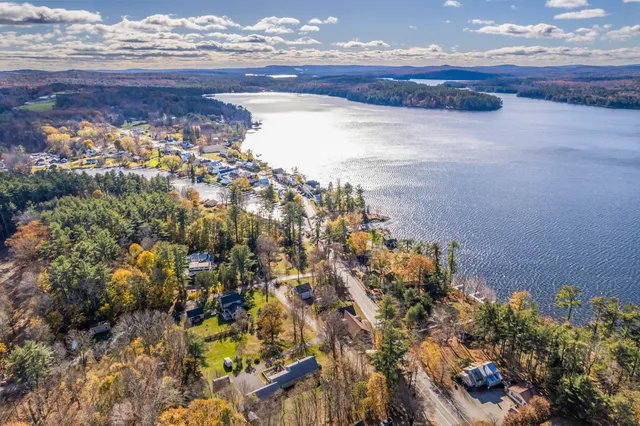 $819,000 | 9 Dry Point Drive, Rome, ME 04963