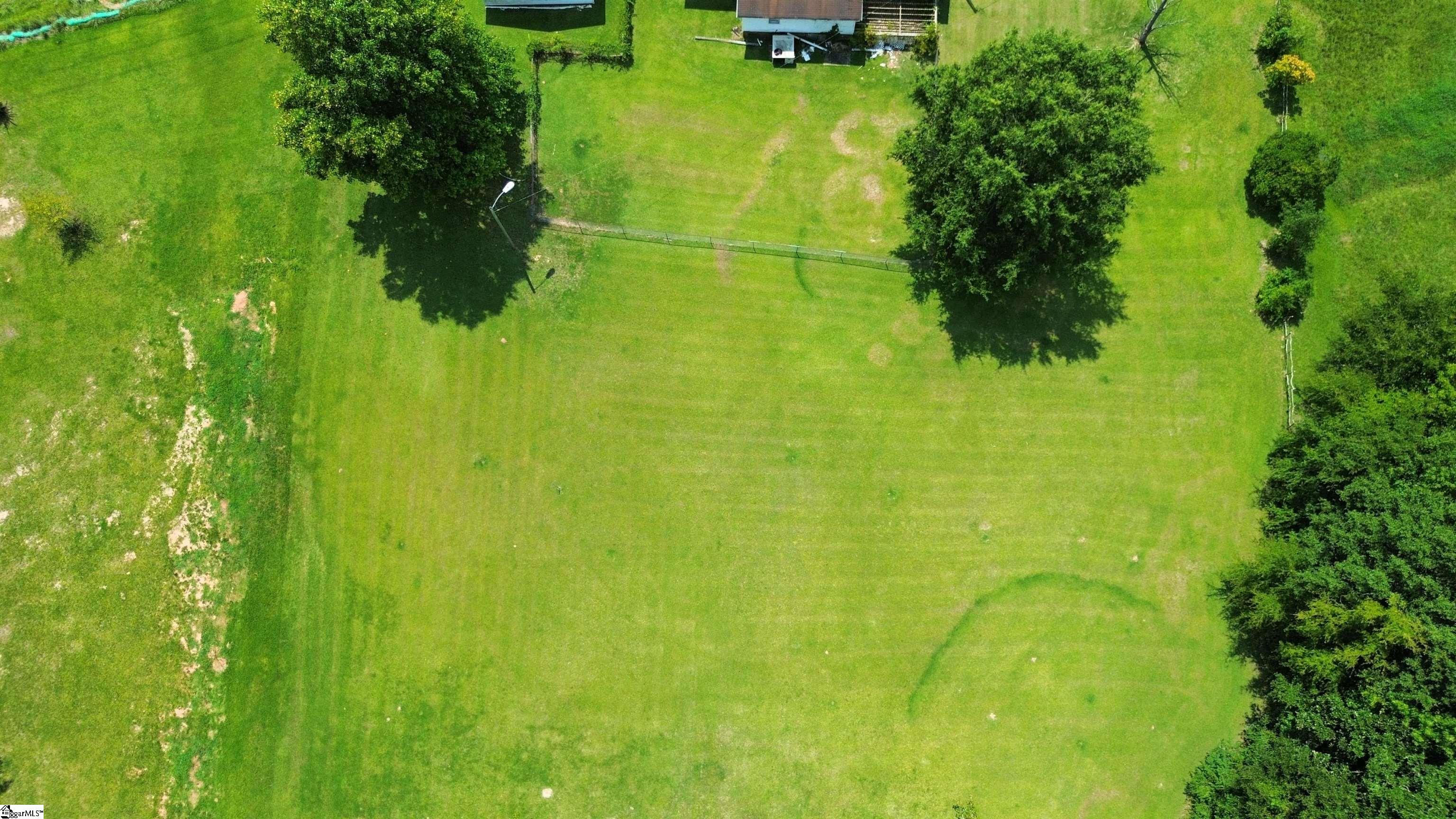 891 Charlottes Road Clinton, SC 29325 - Photo 6 of 18 Gallery Image 6