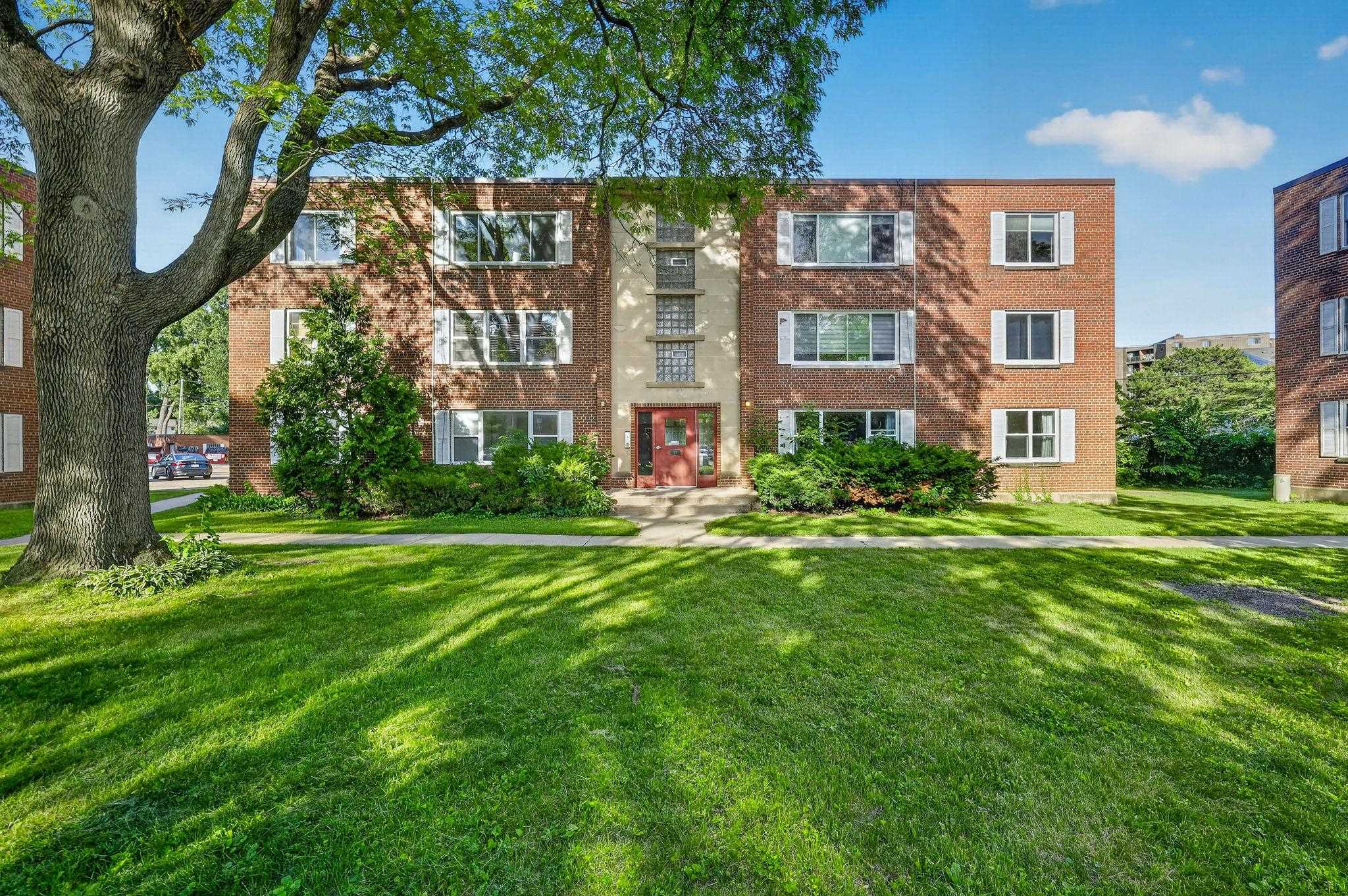 13 Sherman Terrace, Unit 2 Madison, WI 53704 - Photo 29 of 53
