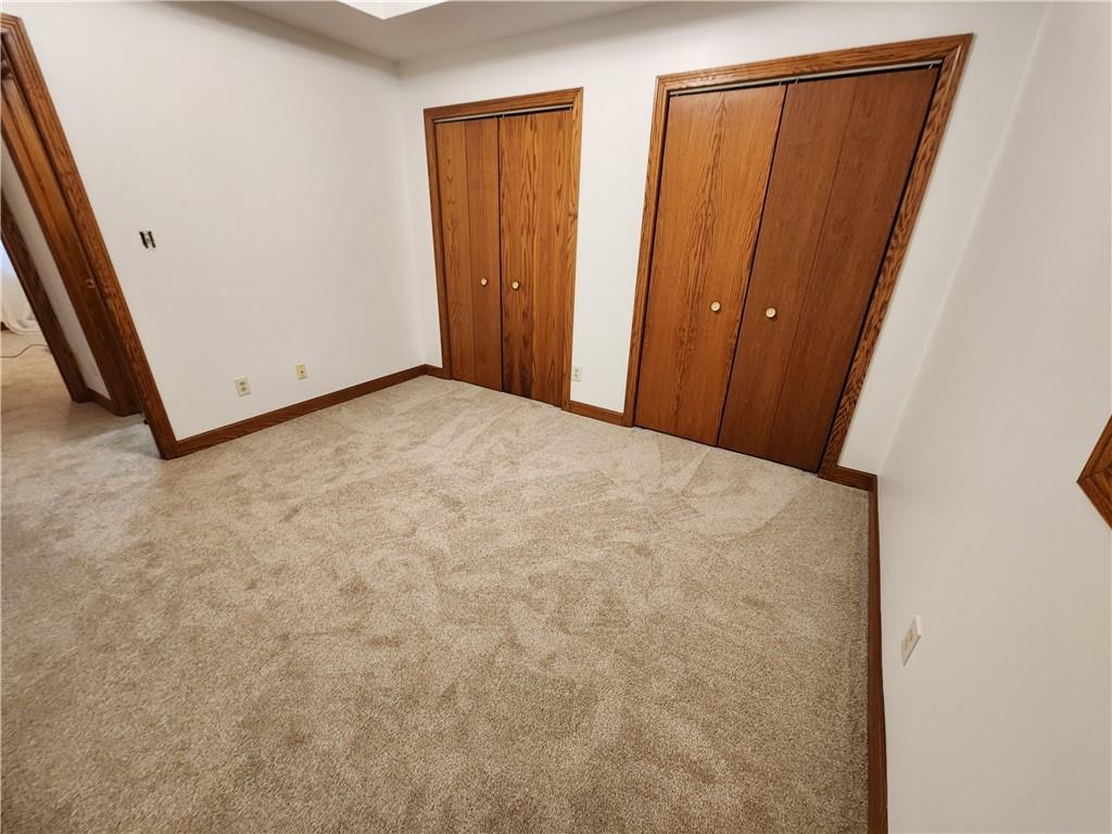 101 Sunrise Village Court Butler, PA 16001 - Photo 17 of 21