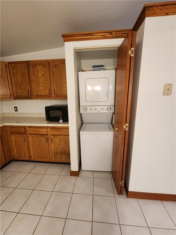 101 Sunrise Village Court Butler, PA 16001 - Photo 10 of 21