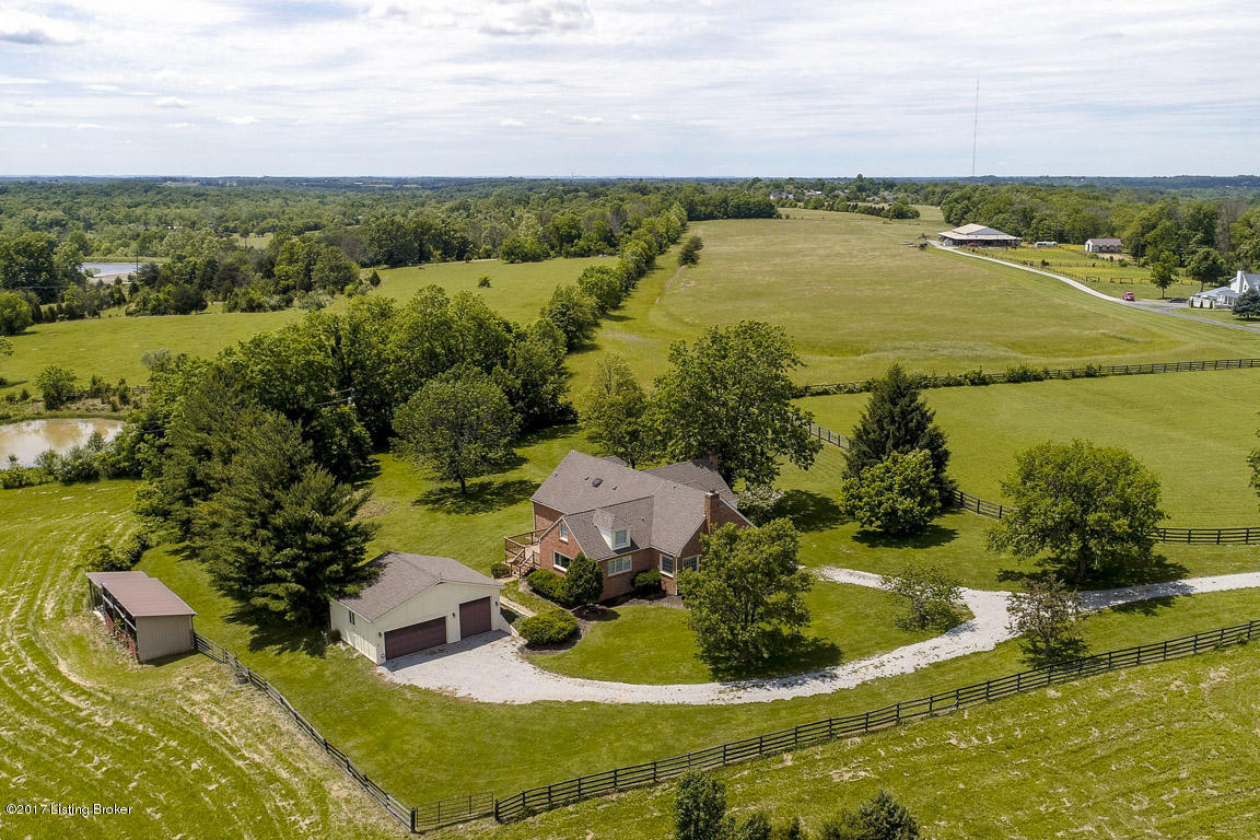1802 Hunters Trace Road La Grange, KY 40031 - Photo 5 of 51 original-25109ed305f68ebeee4adf7167f9993