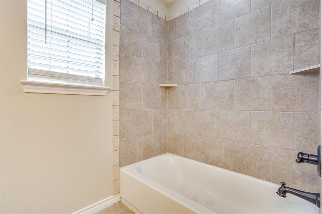 155 Cornerstone Lane Springtown, TX 76082 - Photo 28 of 40