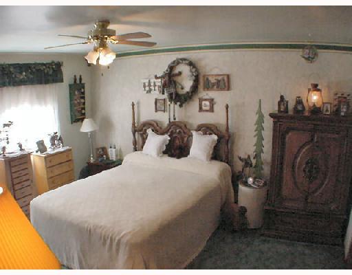 1096 Spring Hill Road Murrysville, PA 15668 - Photo 6 of 8 Master Bedroom.
