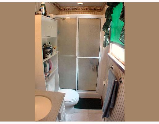 1096 Spring Hill Road Murrysville, PA 15668 - Photo 7 of 8 Master Bath/Spa.