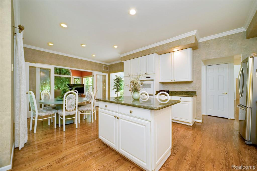 3743 Sleepy Fox Drive Rochester Hills, MI 48309 - Photo 22 of 55