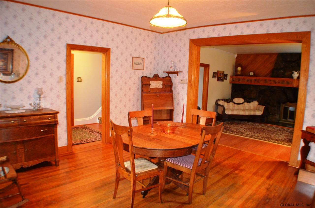 139 Gordon Road Rotterdam, NY 12306 - Photo 12 of 24 Photo 12