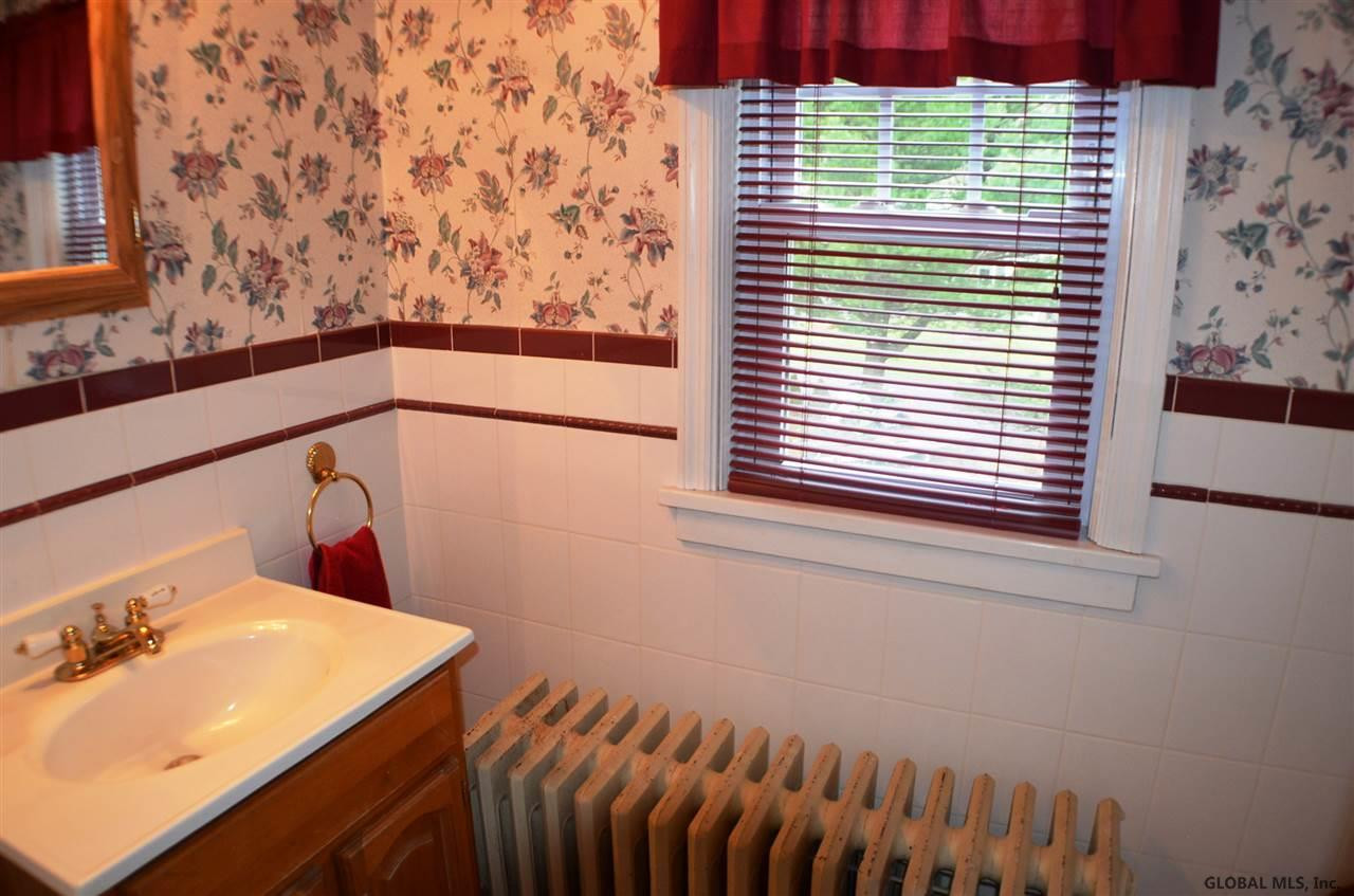 139 Gordon Road Rotterdam, NY 12306 - Photo 23 of 24 Photo 23
