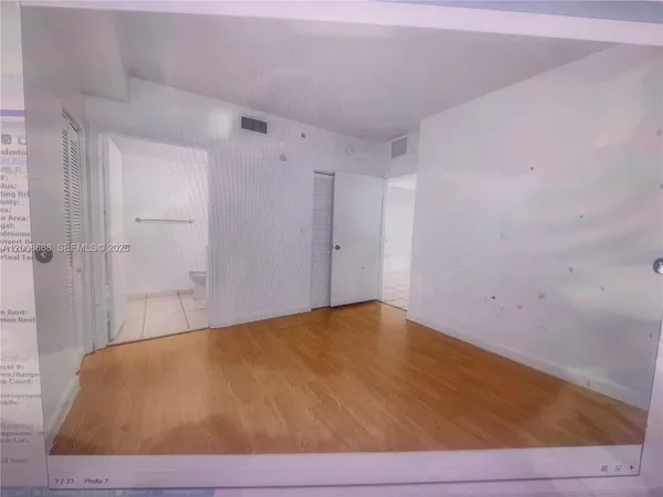 $2,350 | 1 Glen Royal Parkway, Unit 1405, Miami, FL 33125