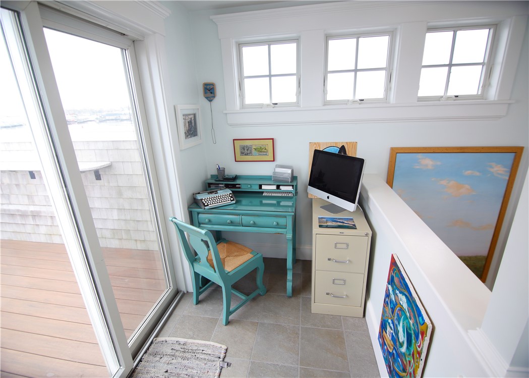 1185 Succotash Road Narragansett, RI 02879 - Photo 27 of 45 Office Nook on Third Floor