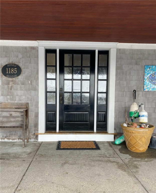 1185 Succotash Road Narragansett, RI 02879 - Photo 6 of 45 Front Exterior Entrance