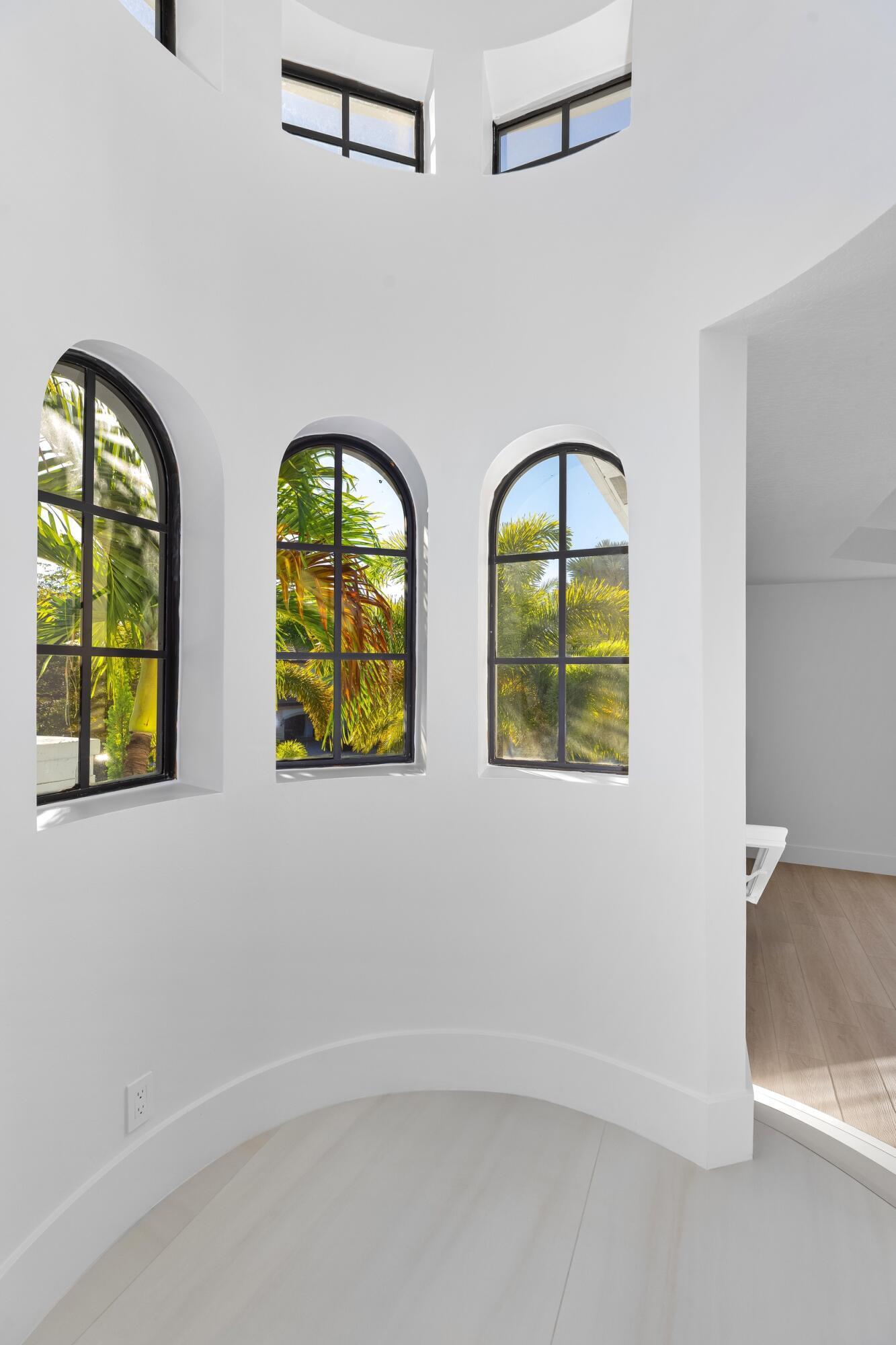 17606 Circle Pond Court Boca Raton, FL 33496 - Photo 34 of 58 Hallway Upper 1 2