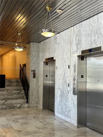 $3,200 | 3675 North Country Club Drive, Unit 1809, Aventura, FL 33180