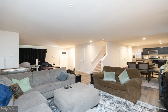 $390,000 | 112 Mariners Way, Cambridge, MD 21613