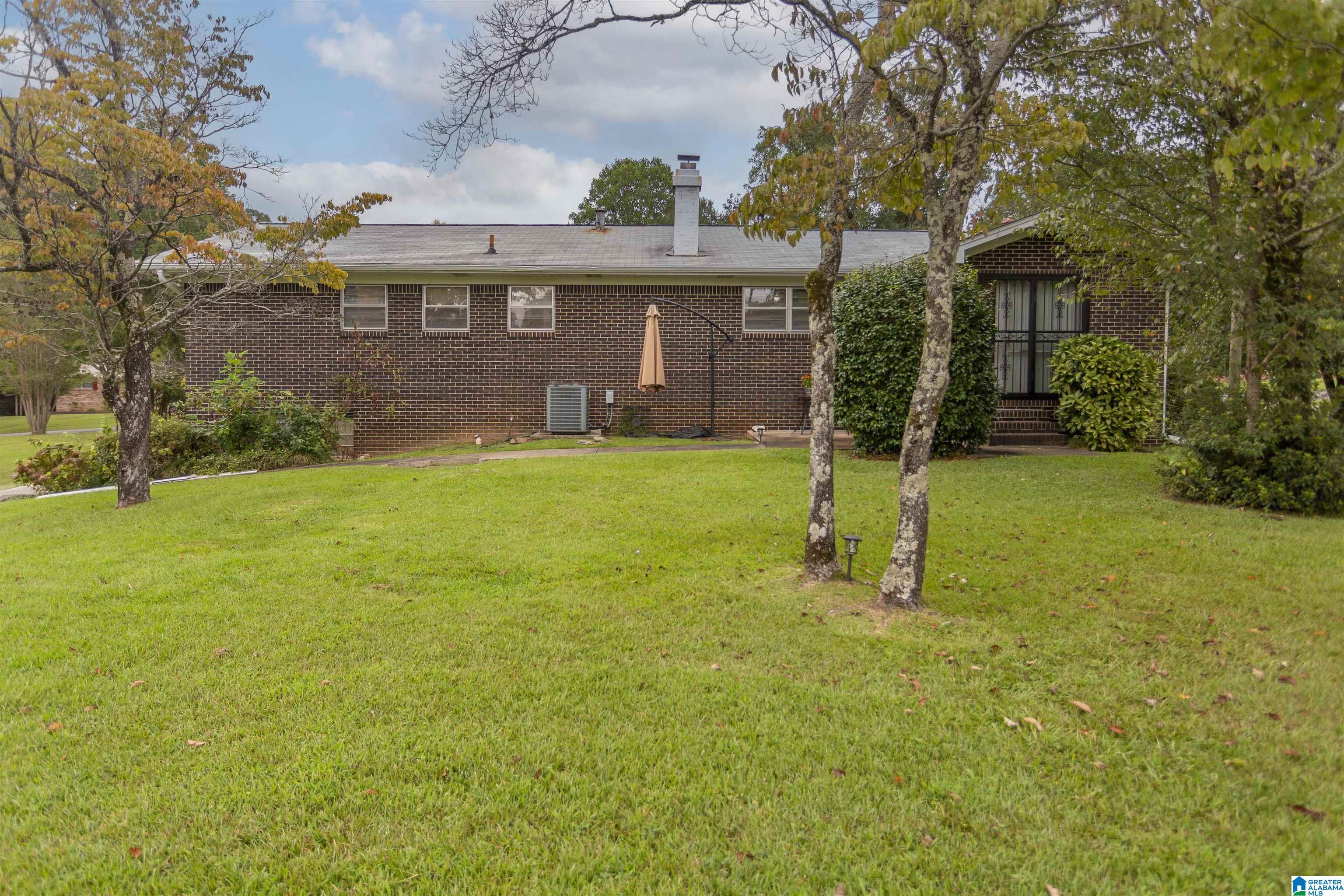 136 4th Plaza Pleasant Grove, AL 35127 - Photo 31 of 46