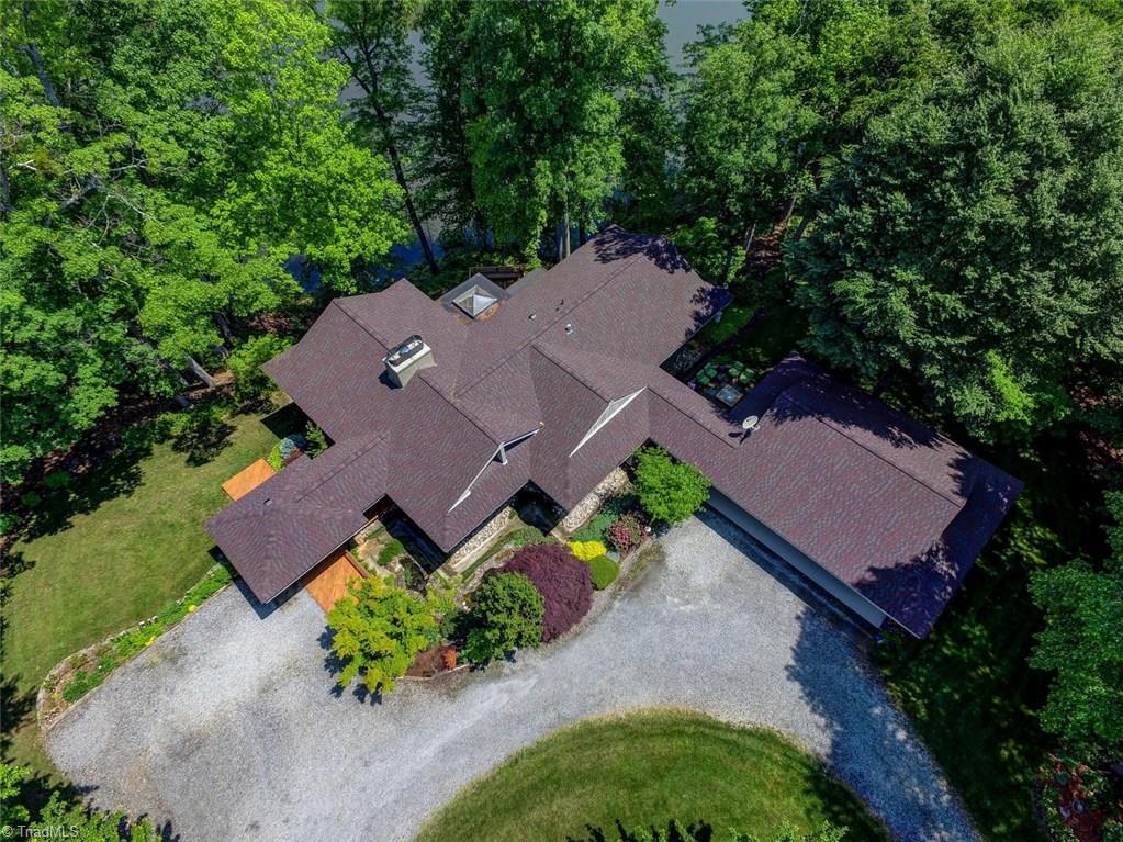 8110 Witty Road Summerfield, NC 27358 - Photo 2 of 30 Gallery Image 2