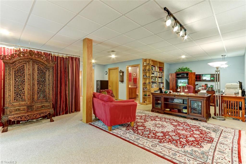 8110 Witty Road Summerfield, NC 27358 - Photo 16 of 30 Gallery Image 16