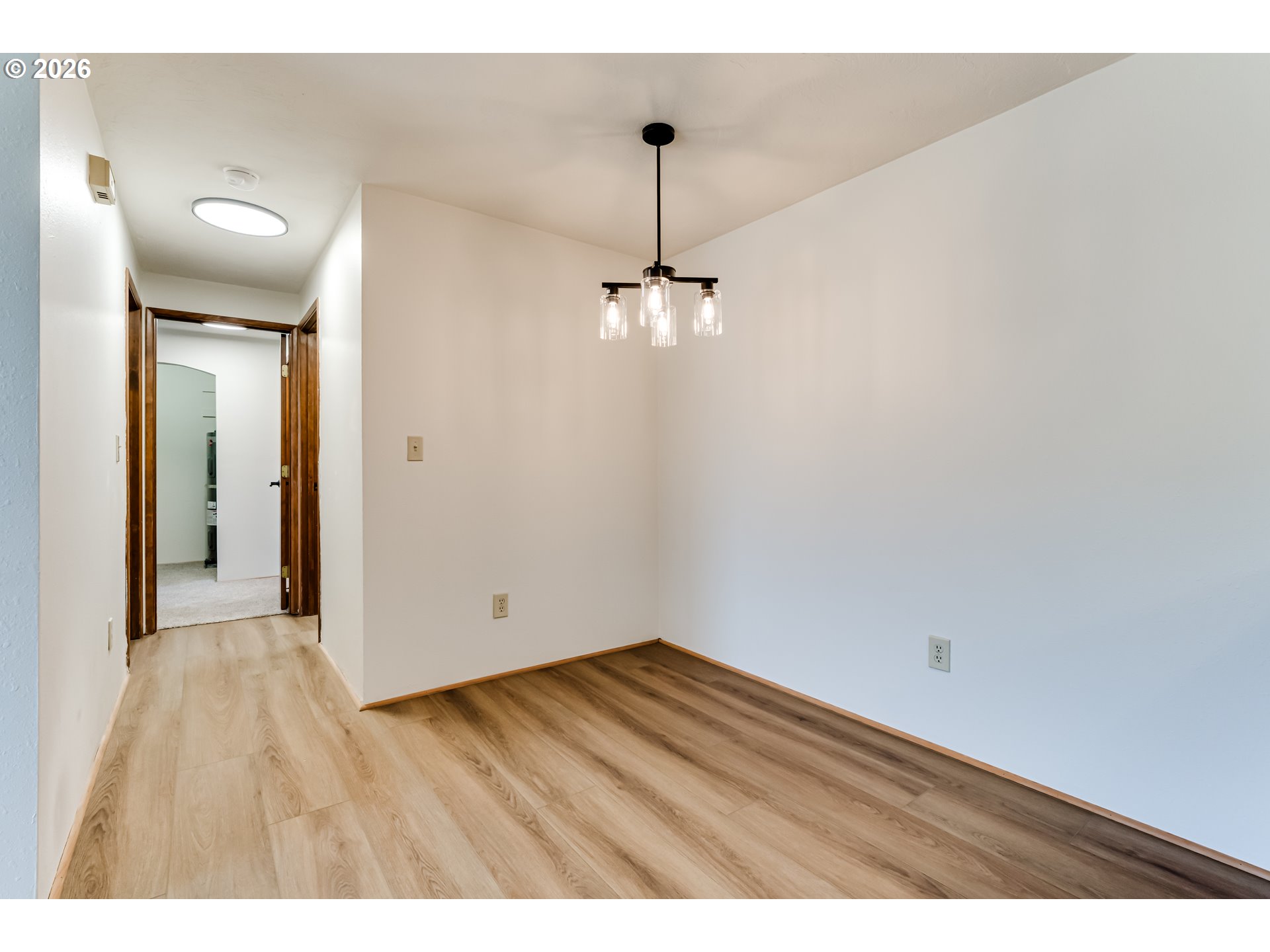 650 Harlow Road, Unit 256 Springfield, OR 97477 - Photo 11 of 32 Dining Area