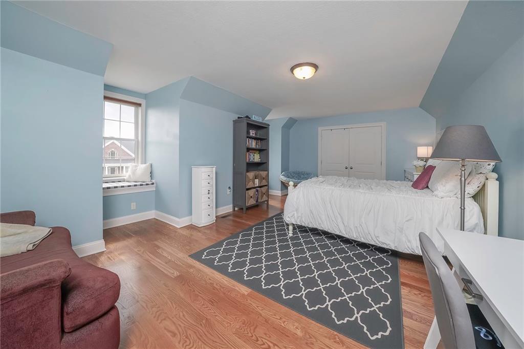 2109 John's Ridge Road Coraopolis, PA 15108 - Photo 17 of 25 Gallery Image 17