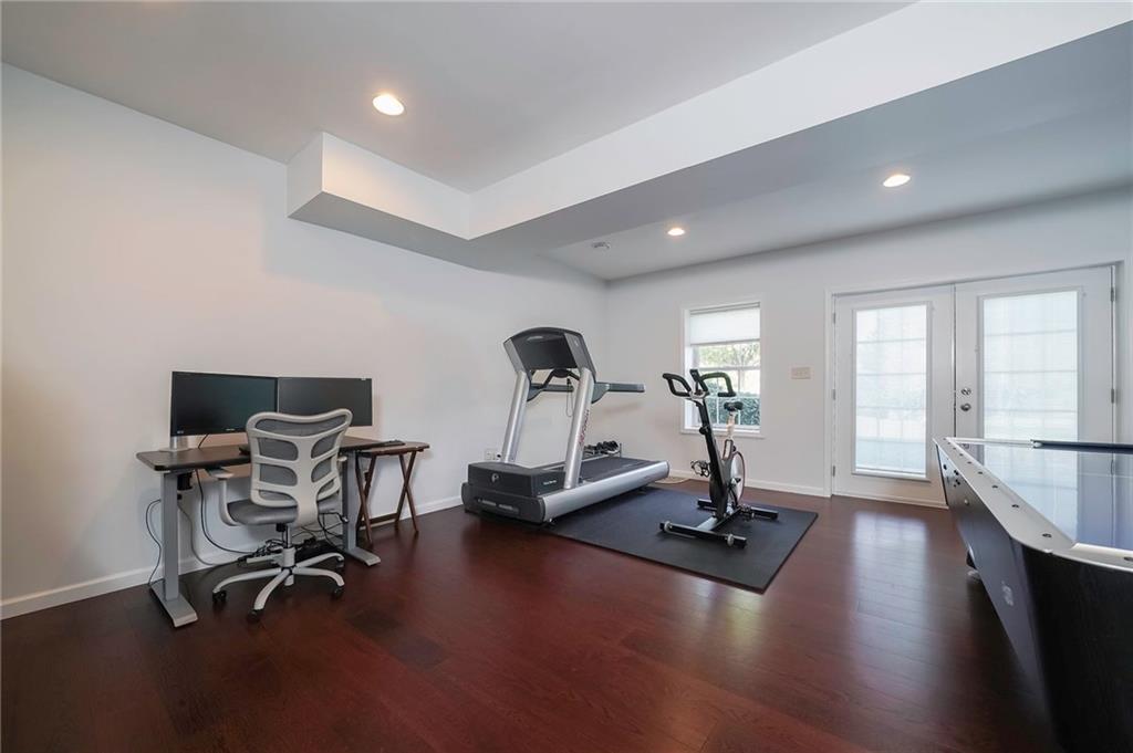 2109 John's Ridge Road Coraopolis, PA 15108 - Photo 19 of 25 Gallery Image 19