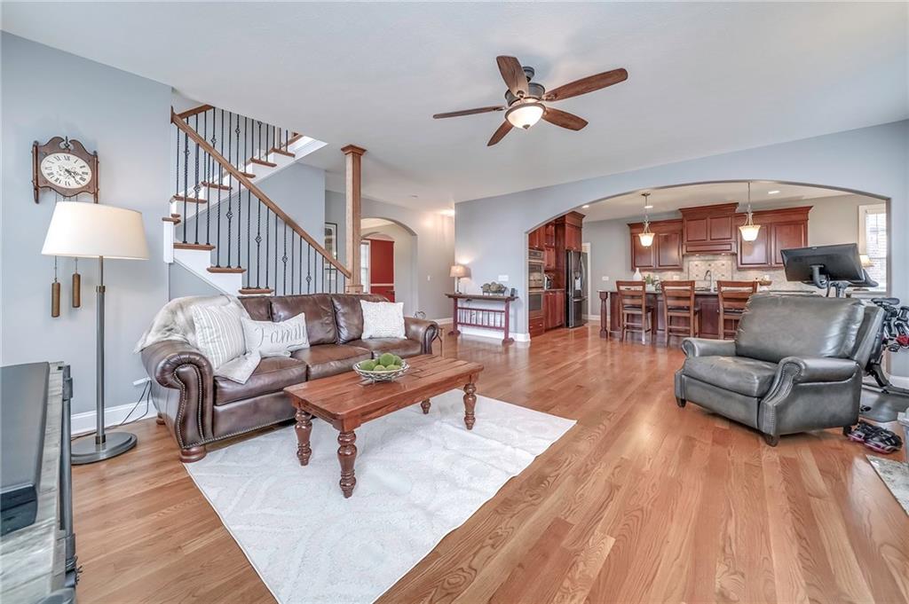 2109 John's Ridge Road Coraopolis, PA 15108 - Photo 5 of 25 Gallery Image 5