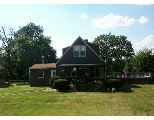 506 Rhodes Street Elizabeth, PA 15037 - Photo 1 of 8 Exterior Front.