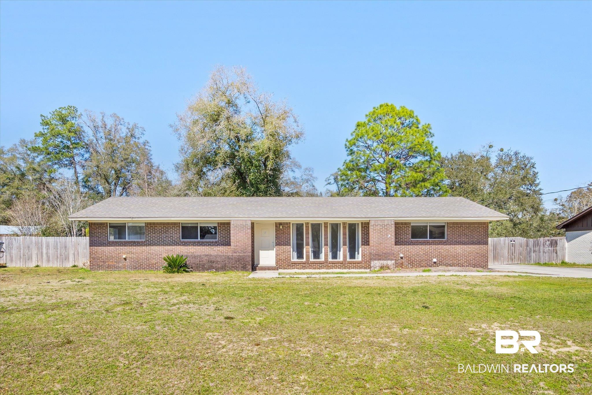 7070 South Laverne Drive Mobile, AL 36618 - Photo 1 of 20